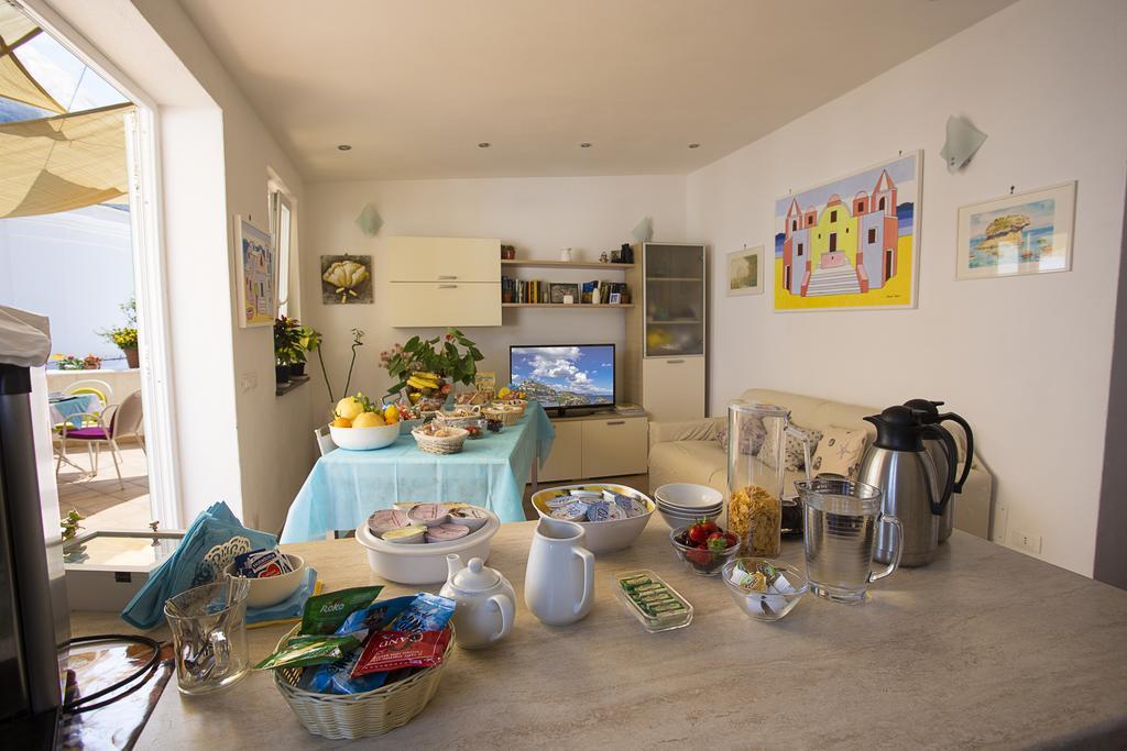 Lacco Ameno  B&B Celestina Ischia المظهر الخارجي الصورة