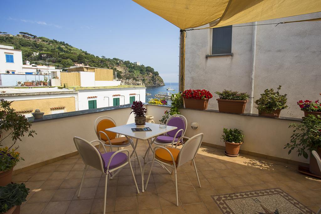 Lacco Ameno  B&B Celestina Ischia المظهر الخارجي الصورة