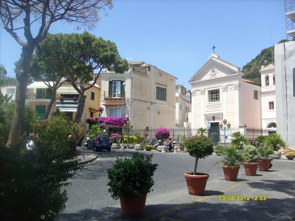 Lacco Ameno  B&B Celestina Ischia المظهر الخارجي الصورة